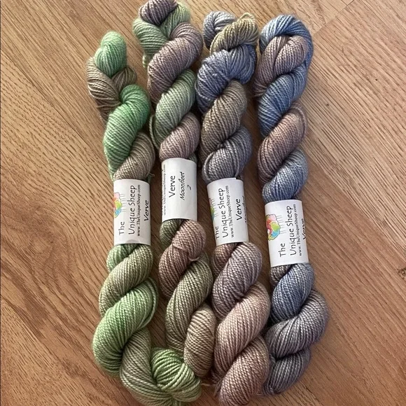 Unique Sheep Verve Yarn Mini Skein set - Picture 2 of 3